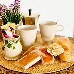 Boho Chic On The By Deihu Experiences شقة